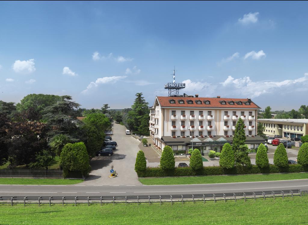 Hotel Al Pino Verde Camposampiero Buitenkant foto