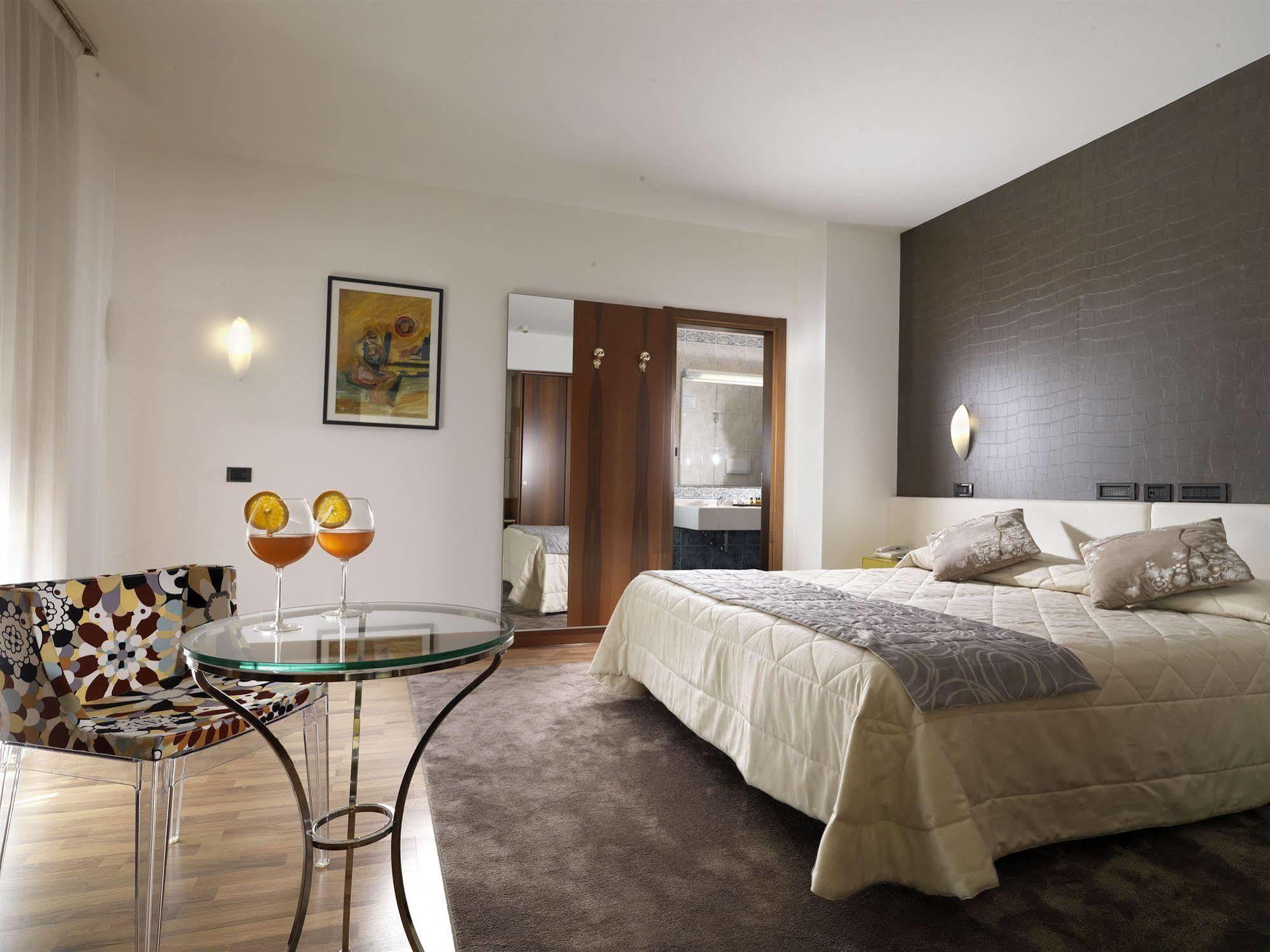 Hotel Al Pino Verde Camposampiero Buitenkant foto